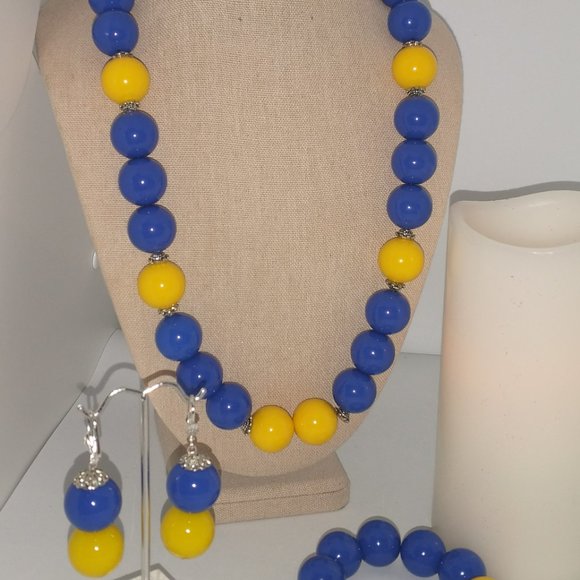 Necklace | Bracelet | Earring - Blue and Yellow Chunky Statement Set - Picture 10 of 10